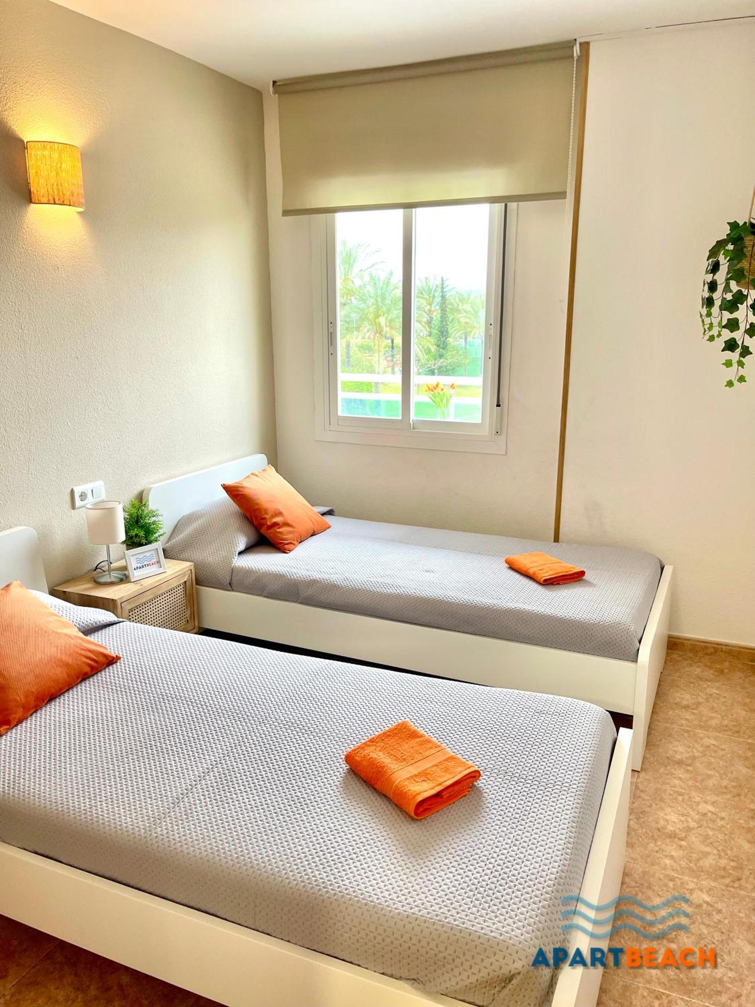 Apartbeach Los Juncos 2 Residencial Y Junto Playa La Pineda Extérieur photo